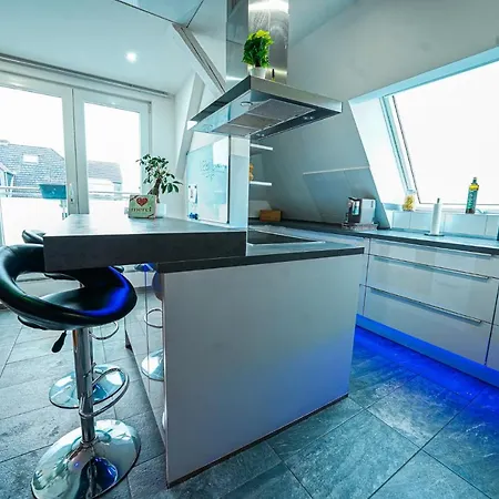 ☆modern&stilvoll - Exklusive Maisonette Wohnung☆ *