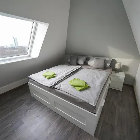☆modern & Stilvoll - Exklusive Maisonette Wohnung☆ *